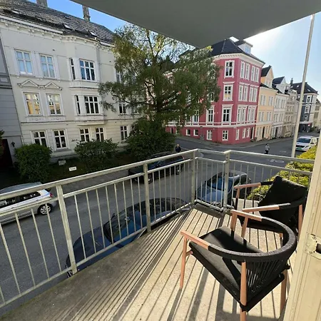 Apartamento Romslig, Moderne Leilighet I Bergen Sentrum Bergen